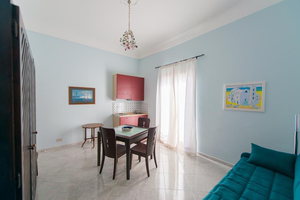 Casa La Serissa Τράπανι Δωμάτιο φωτογραφία