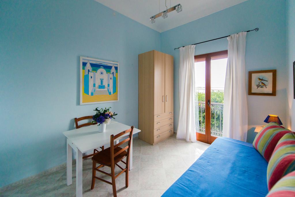 Casa La Serissa Τράπανι Δωμάτιο φωτογραφία